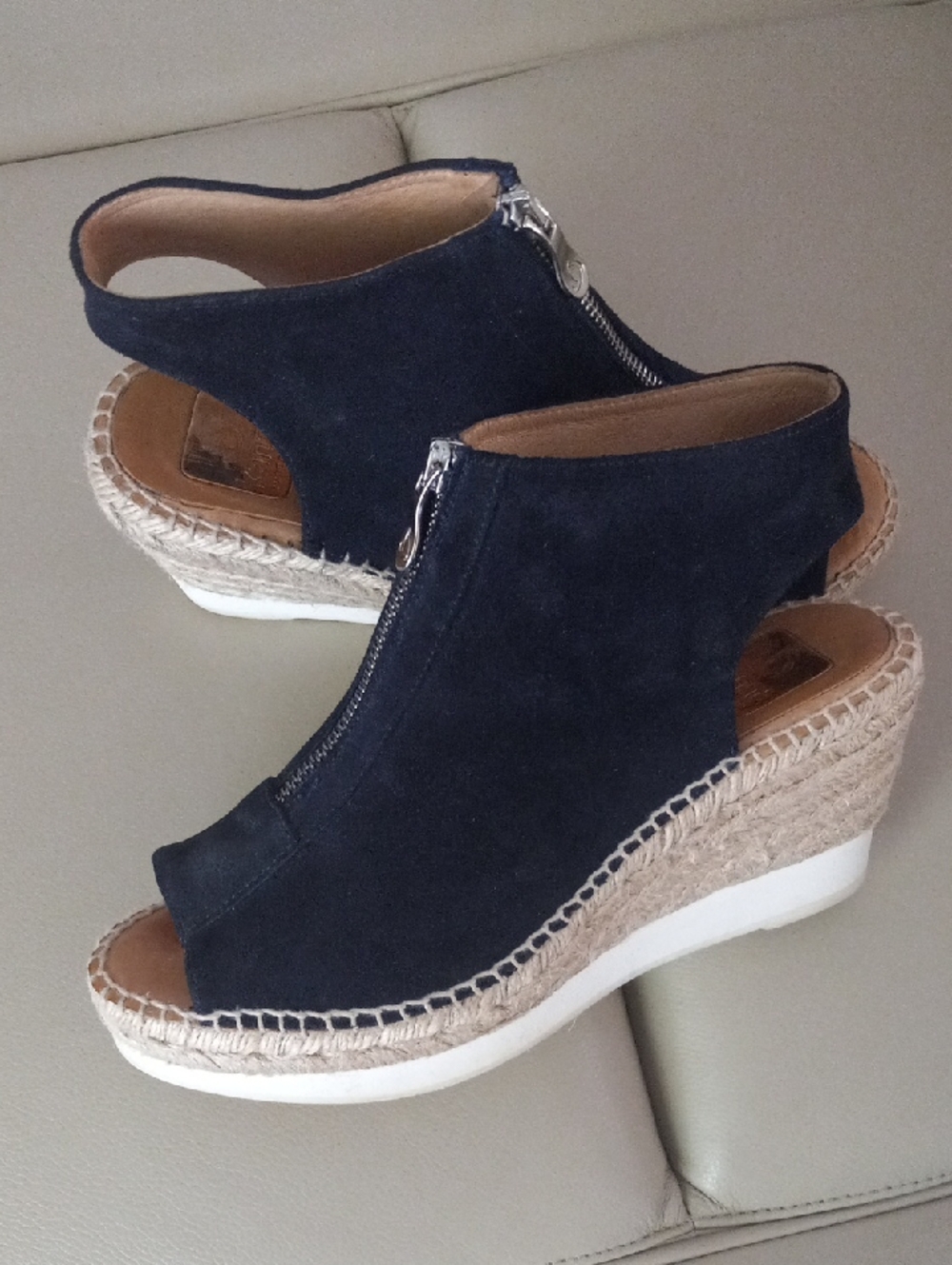 kanna  Emily Navy Suede Peep-Toe Wedge Sandals with Front Zipper Size EU 39 - Picture 6 of 15